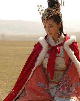 历史上两位奇女子：一个嫁三位皇帝，一个生了三位皇帝